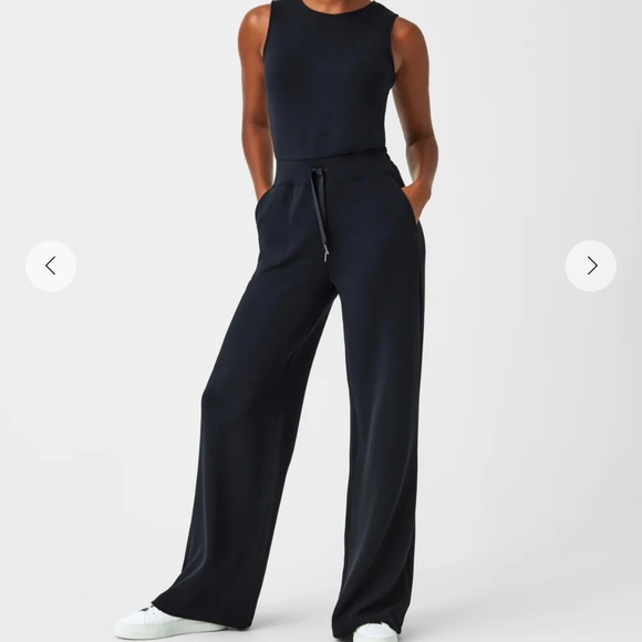 SPANX AirEssentials Sleeveless Jumpsuit Black Small Regular NWT - Picture 1 of 5